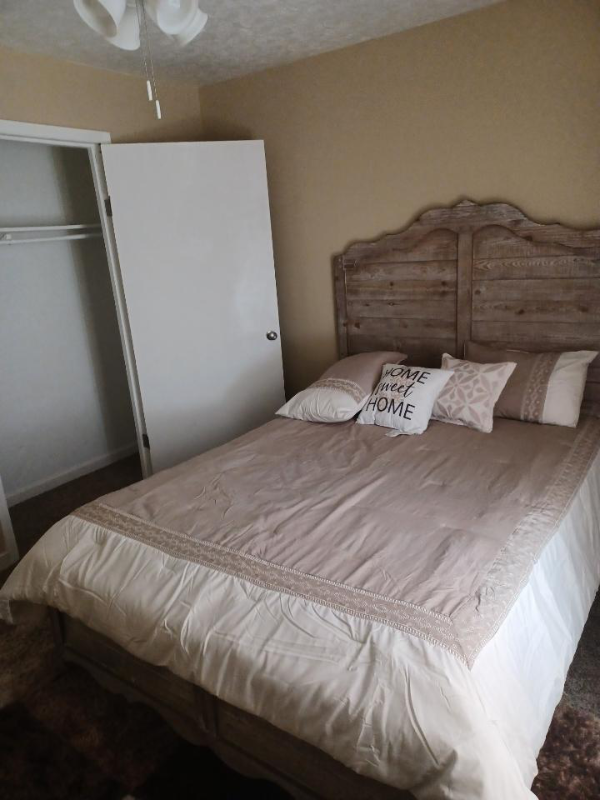 1027 Haller Ave - Photo 6 of 11