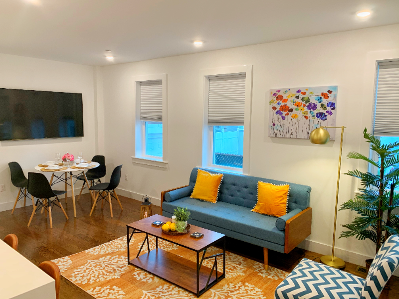 8 Jefferson St #1