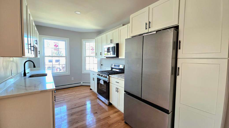 86 White St #1 - Photo 3 of 16