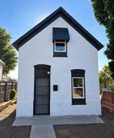featured image of 216 N Bradford Ave