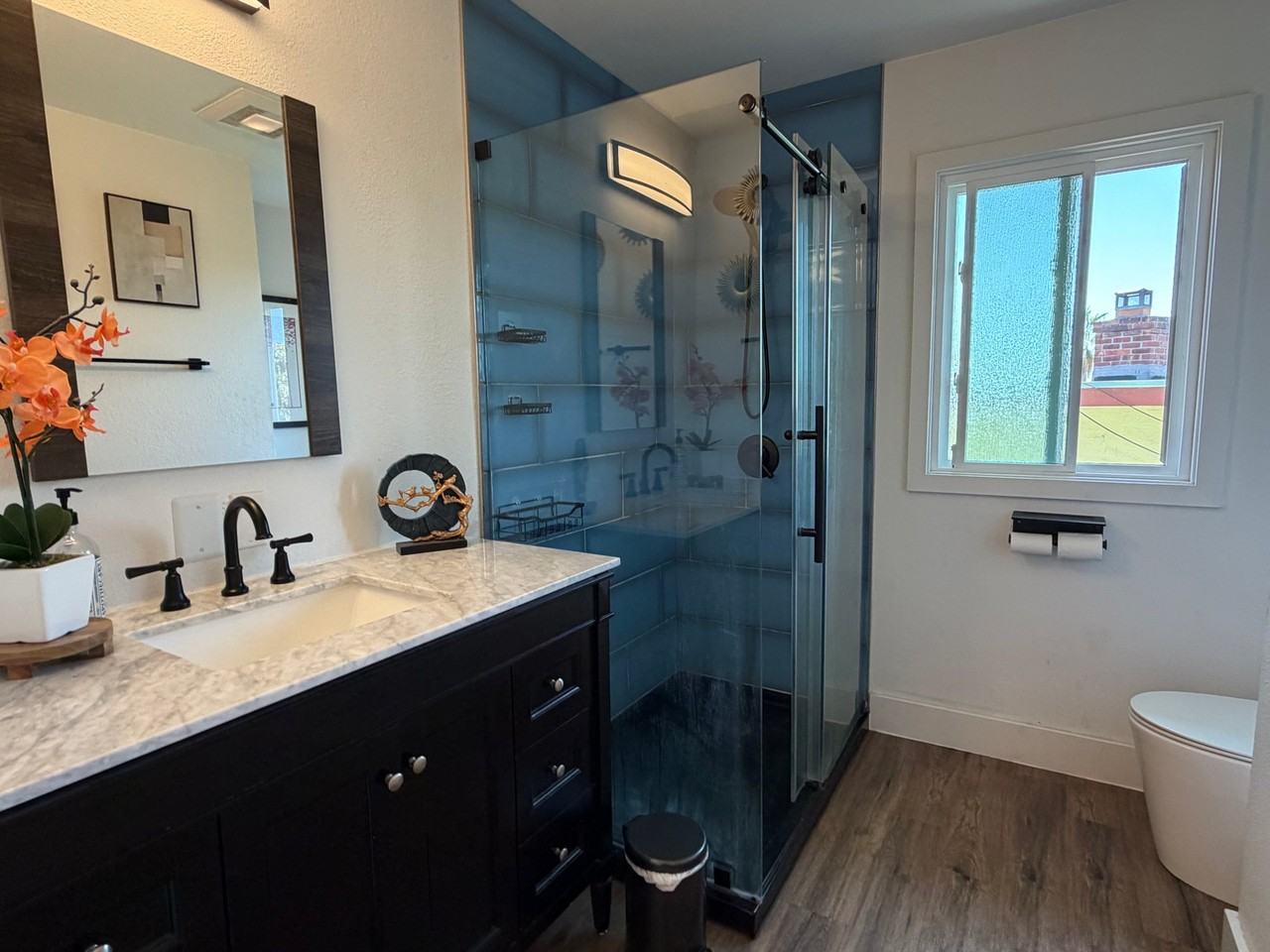 2574 Oliver Ave - Photo 6 of 11