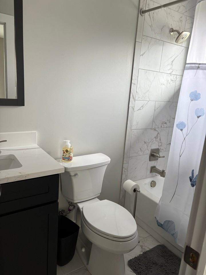 577 English St #B5 - Photo 2 of 17