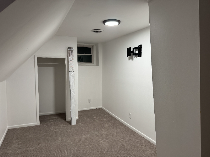 520 Saratoga Rd - Photo 2 of 15