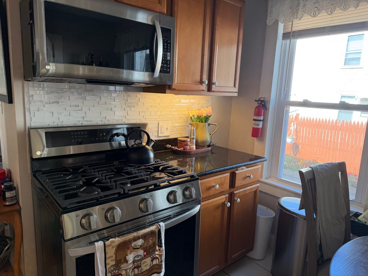 42 Gorham St - Photo 6 of 7