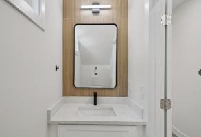 featured image of 12236 Land St