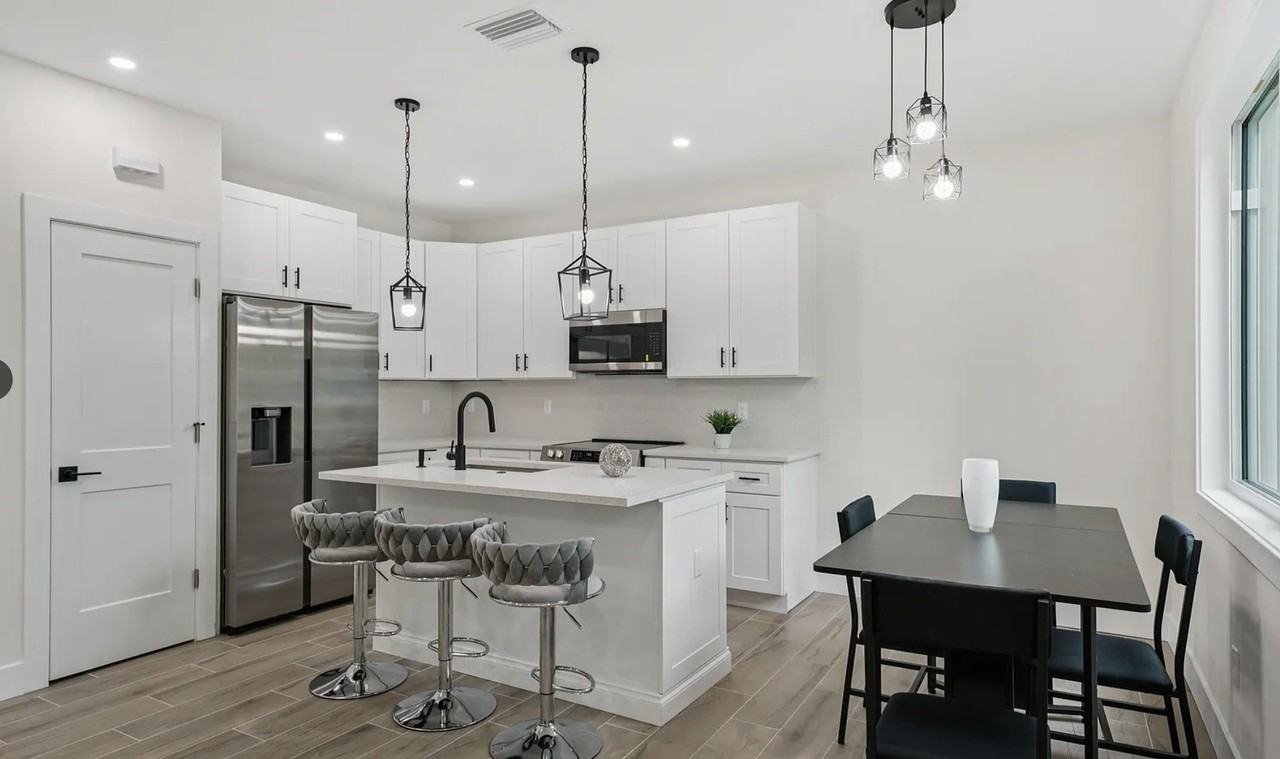 12236 Land St - Photo 2 of 10