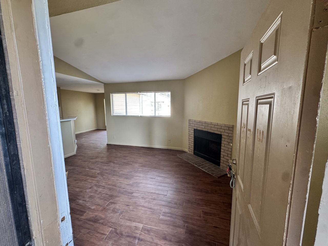 Inwood Village Fourplexes - Photo 5 of 29