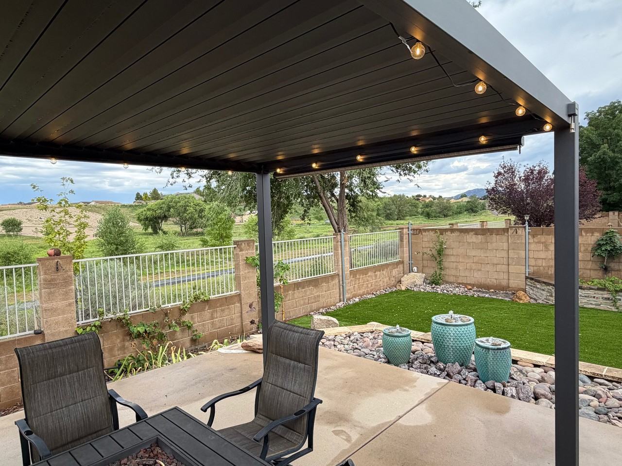 4833 N Wycliffe Dr - Photo 4 of 10