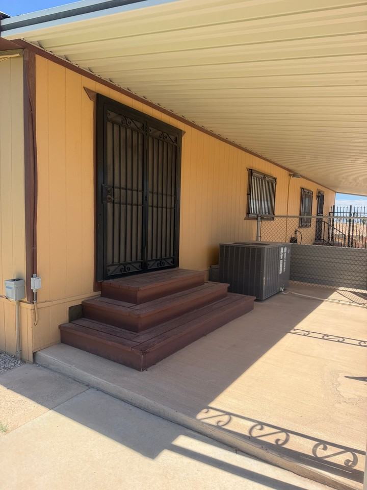 24 W Rio Colorado Dr #4 - Photo 2 of 20