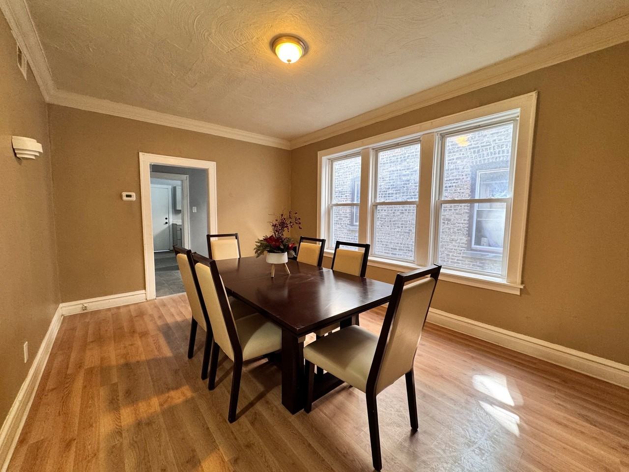 8216 S Maryland Ave #2 - Photo 3 of 10