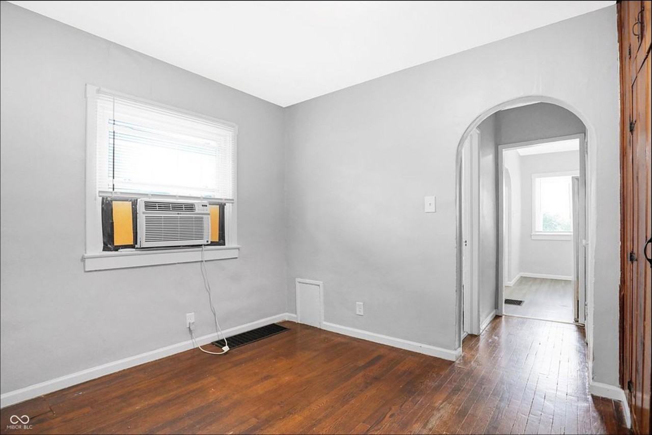 521 S Arlington Ave - Photo 2 of 15