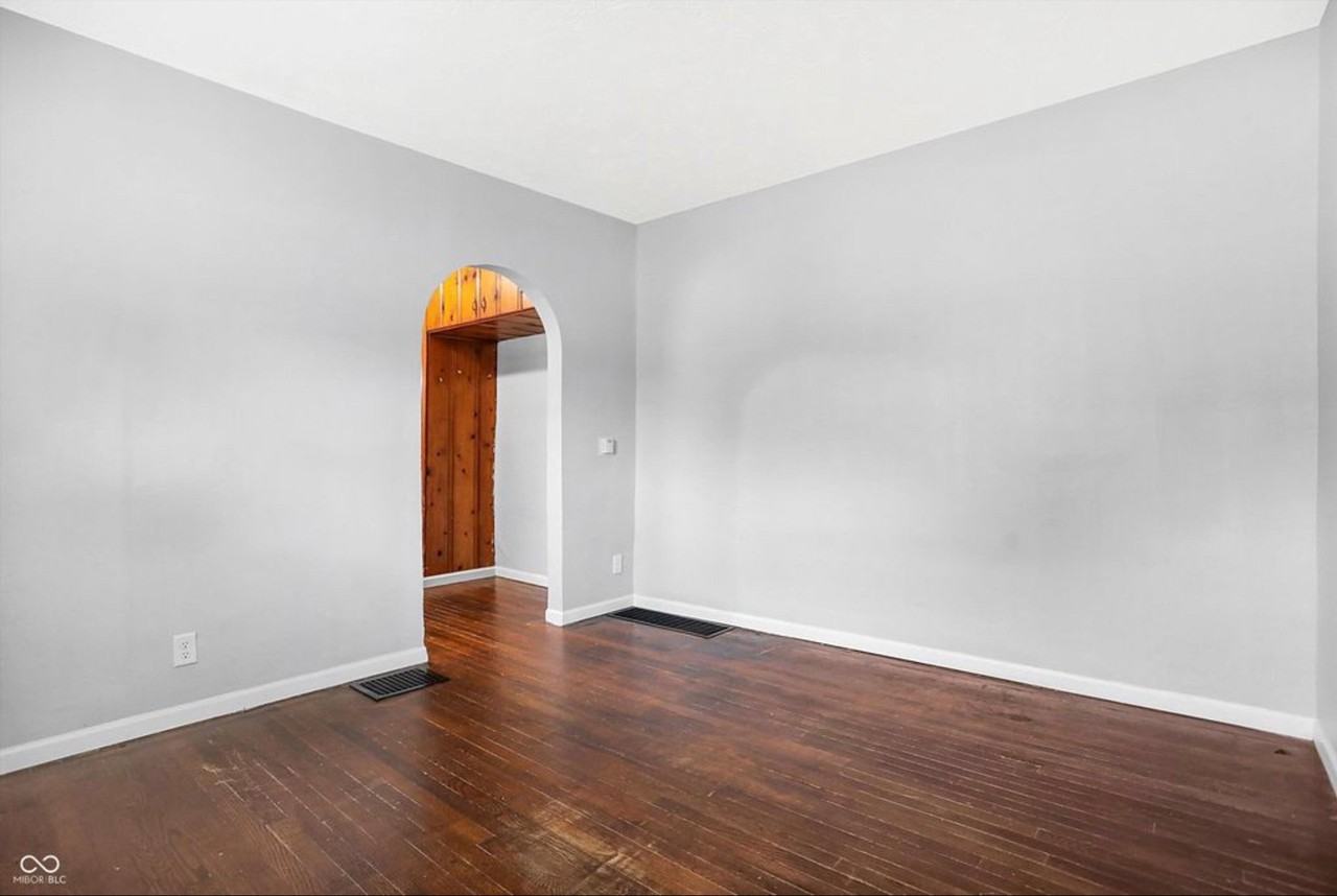 521 S Arlington Ave - Photo 5 of 15