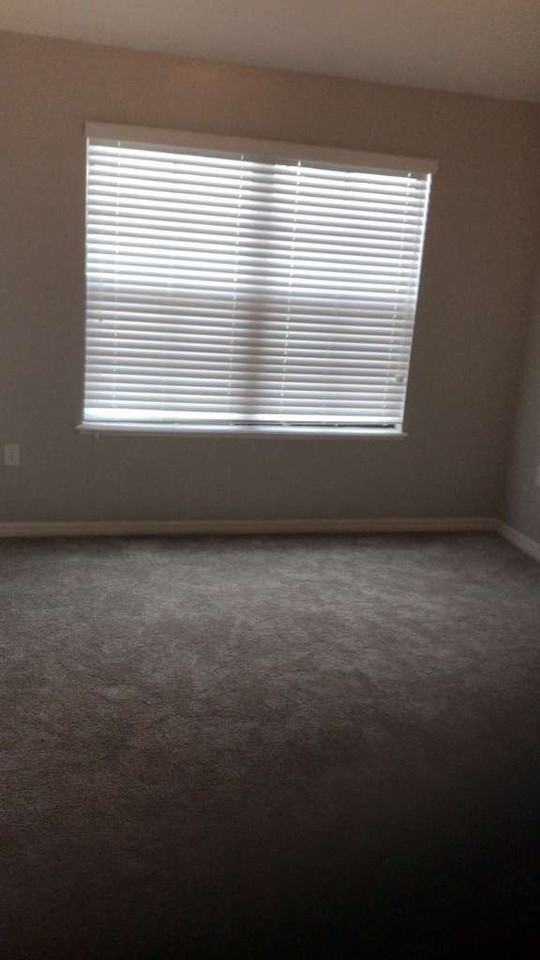 5451 Windsor Lake Cir - Photo 4 of 6