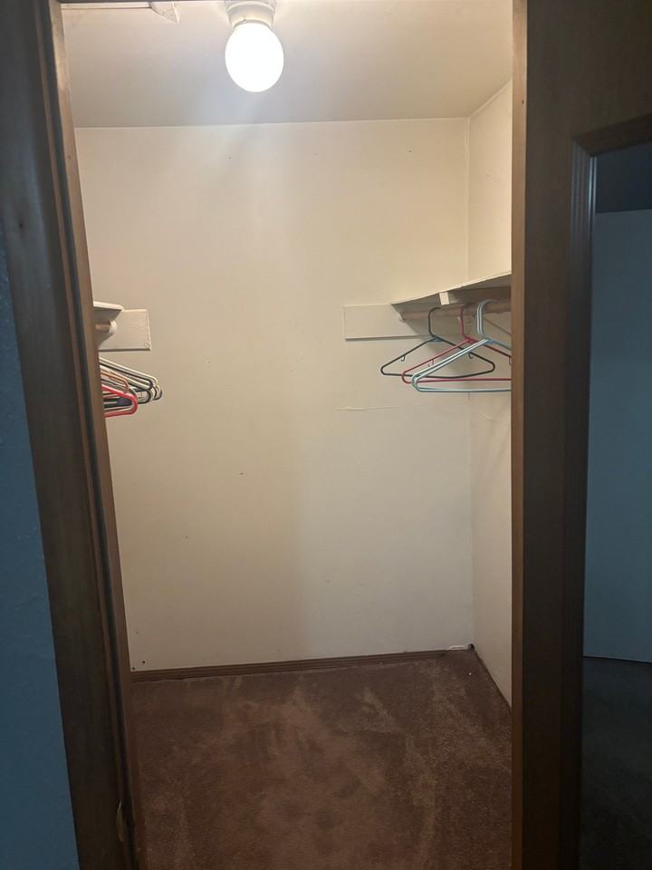 2911 S Belt W - Photo 5 of 7