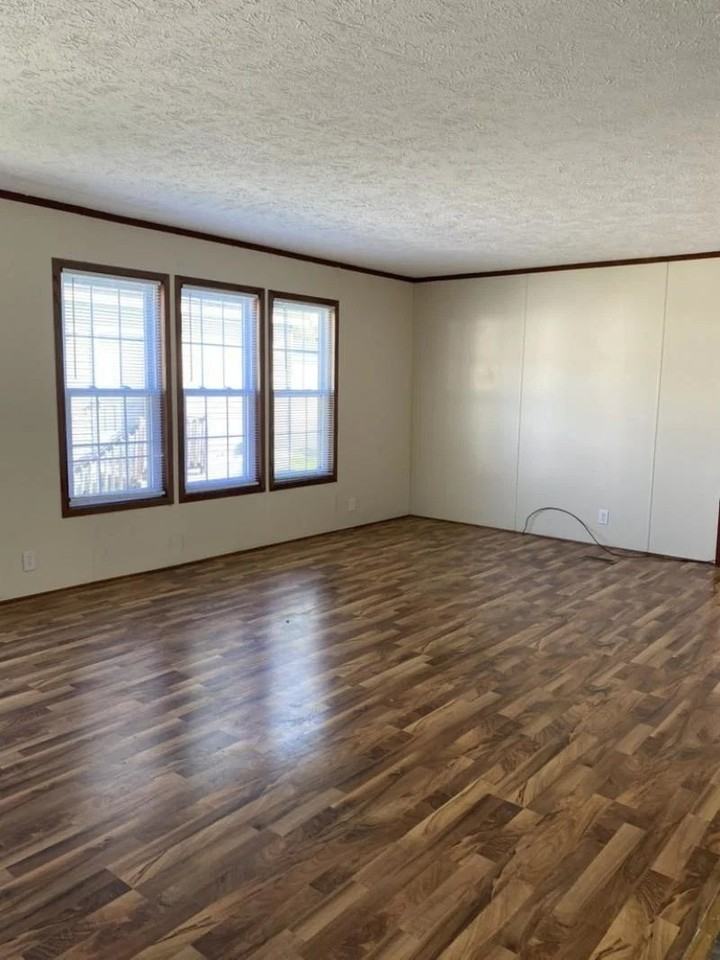 1814 Davis St #457 - Photo 3 of 15
