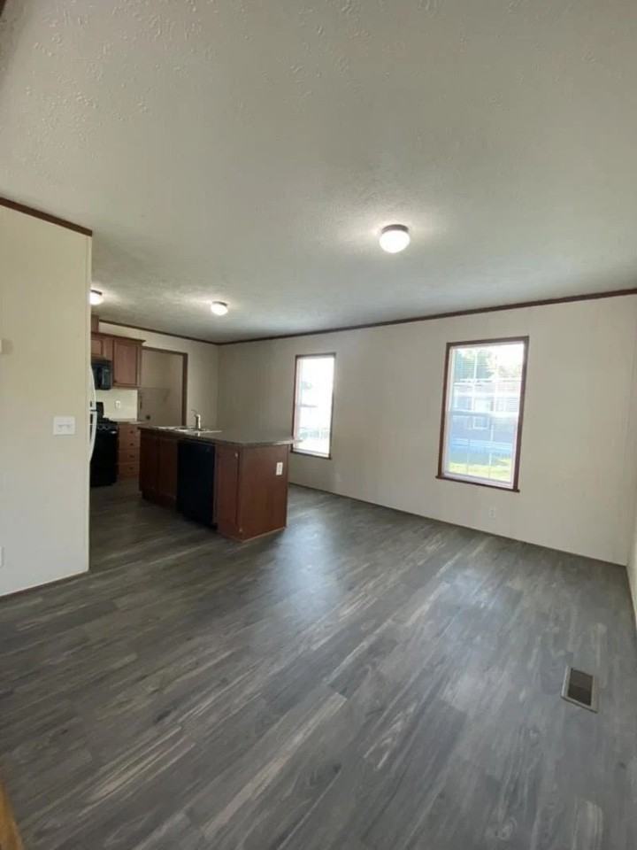 1814 Davis St #457 - Photo 5 of 15