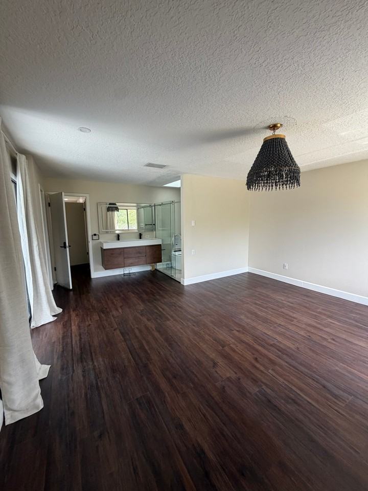8207 Citrus Chase Dr - Photo 4 of 20