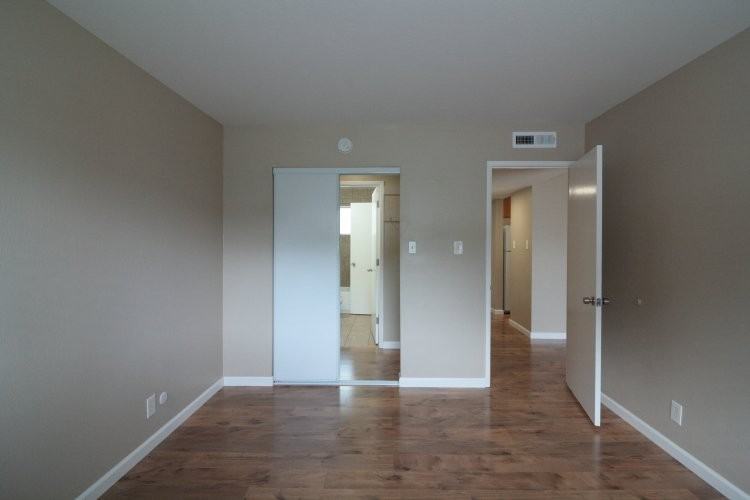 2220 Lake Rd #B5 - Photo 5 of 19