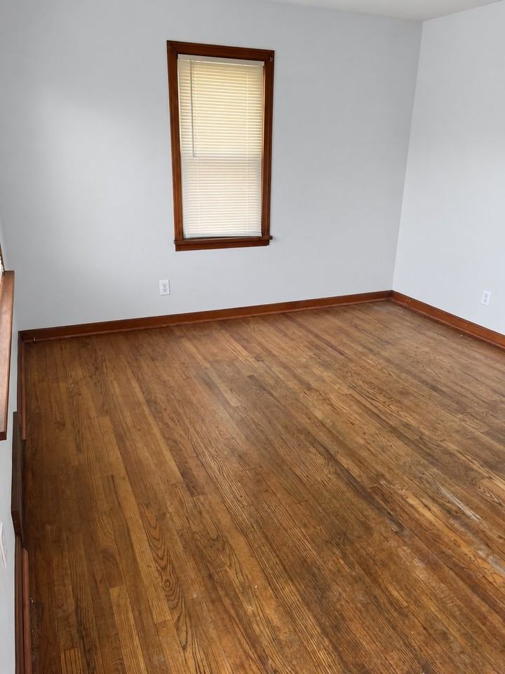 949 E Philadelphia Ave - Photo 2 of 24