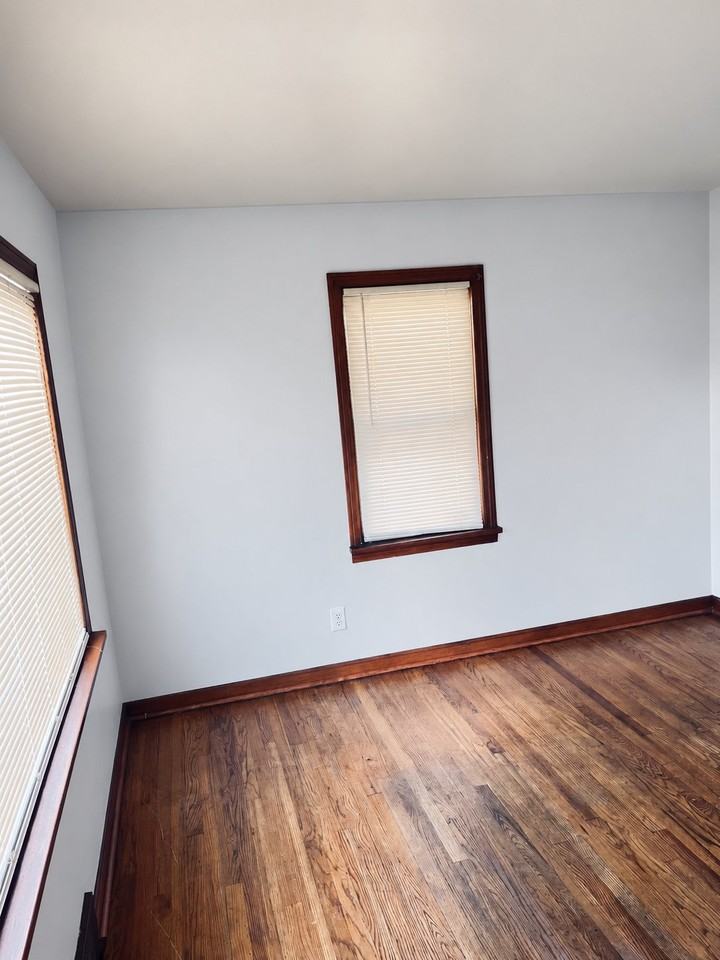 949 E Philadelphia Ave - Photo 4 of 24