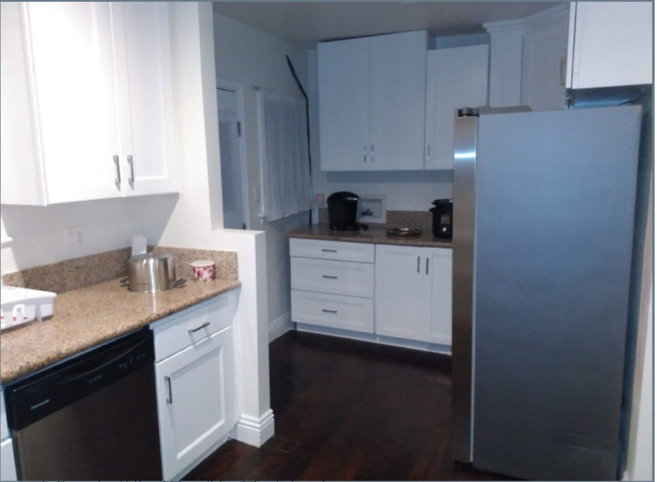5415 S Victoria Ave - Photo 3 of 12