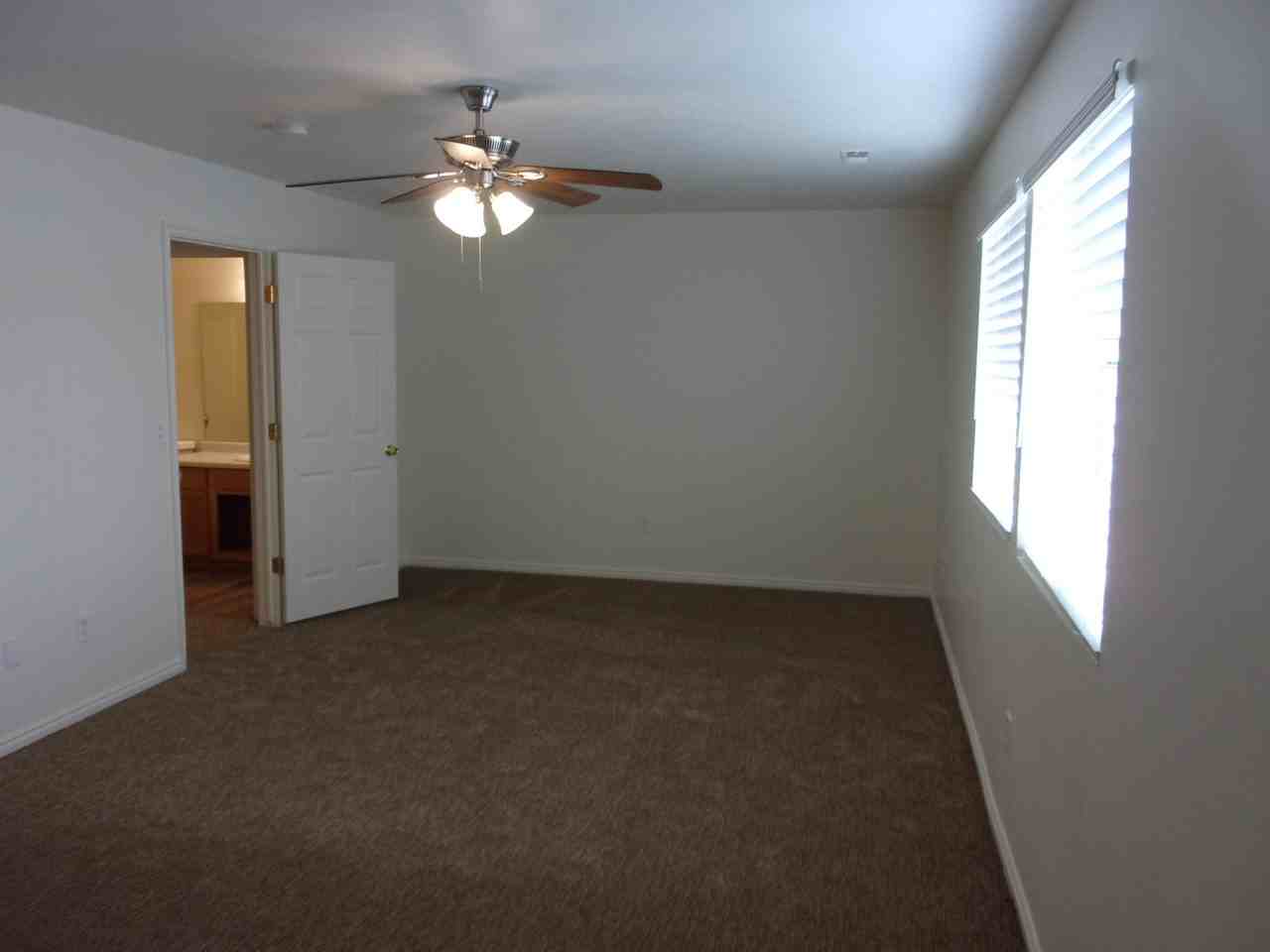 1919 Twilight Ln - Photo 6 of 20