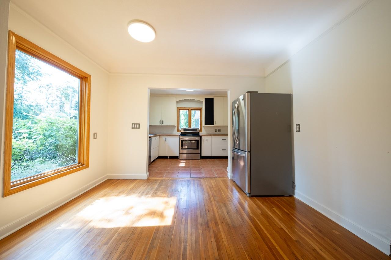14510 Gleason Lake Dr #1 - Photo 6 of 33