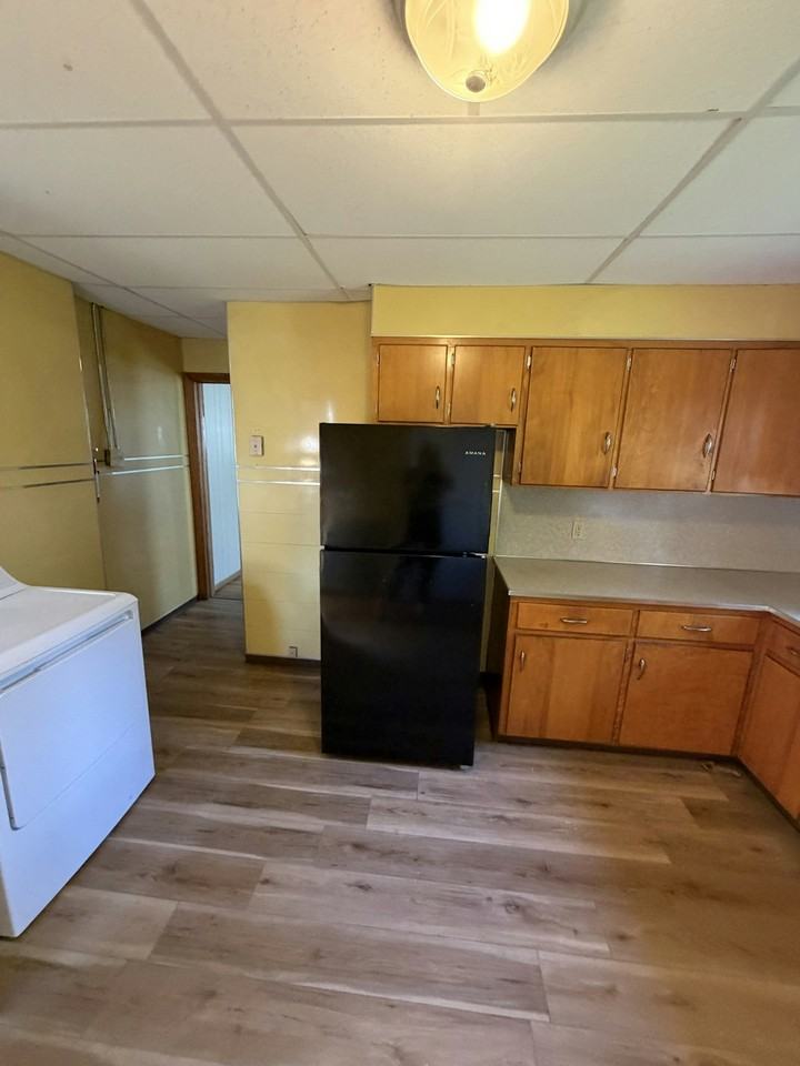 725 Wheeler Avenue, Unit Rear Right - Photo 2 of 32