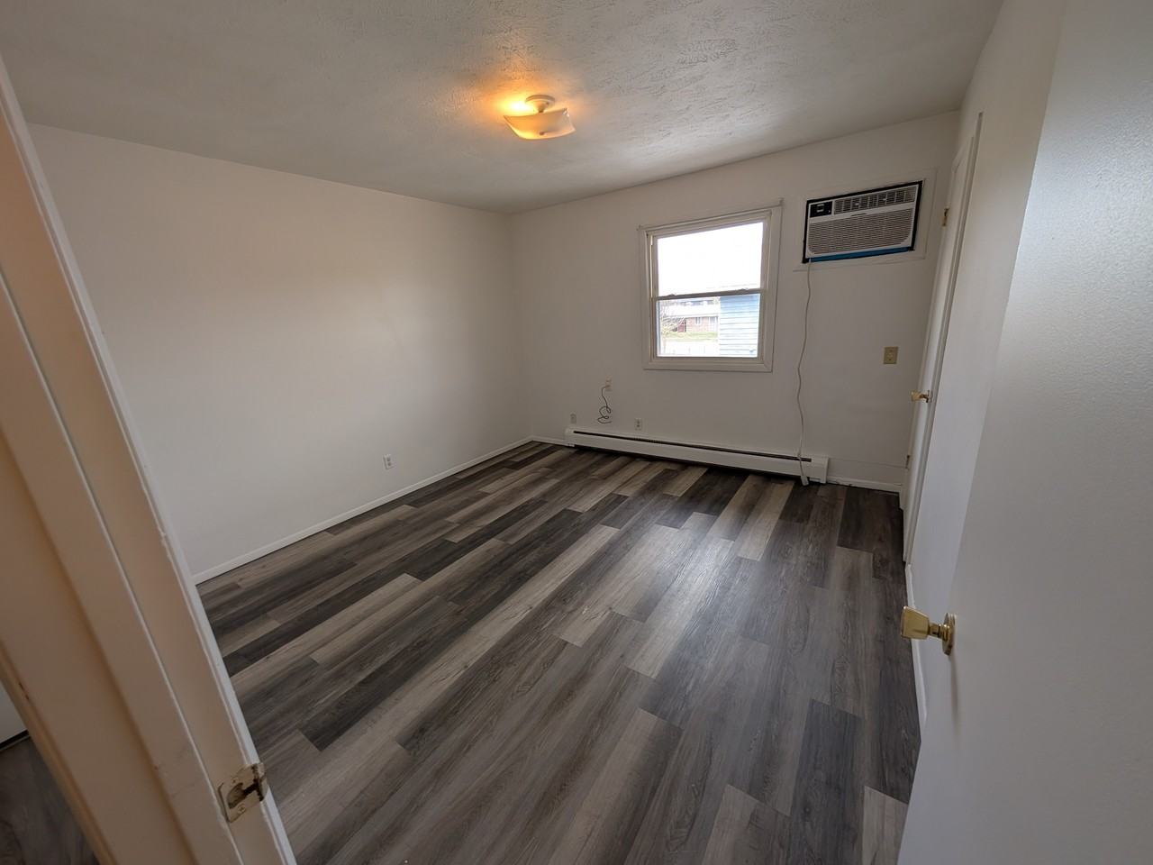 2 Curtis Court - Photo 6 of 11