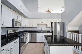 724 S Beck Ave - Photo 1 of 1