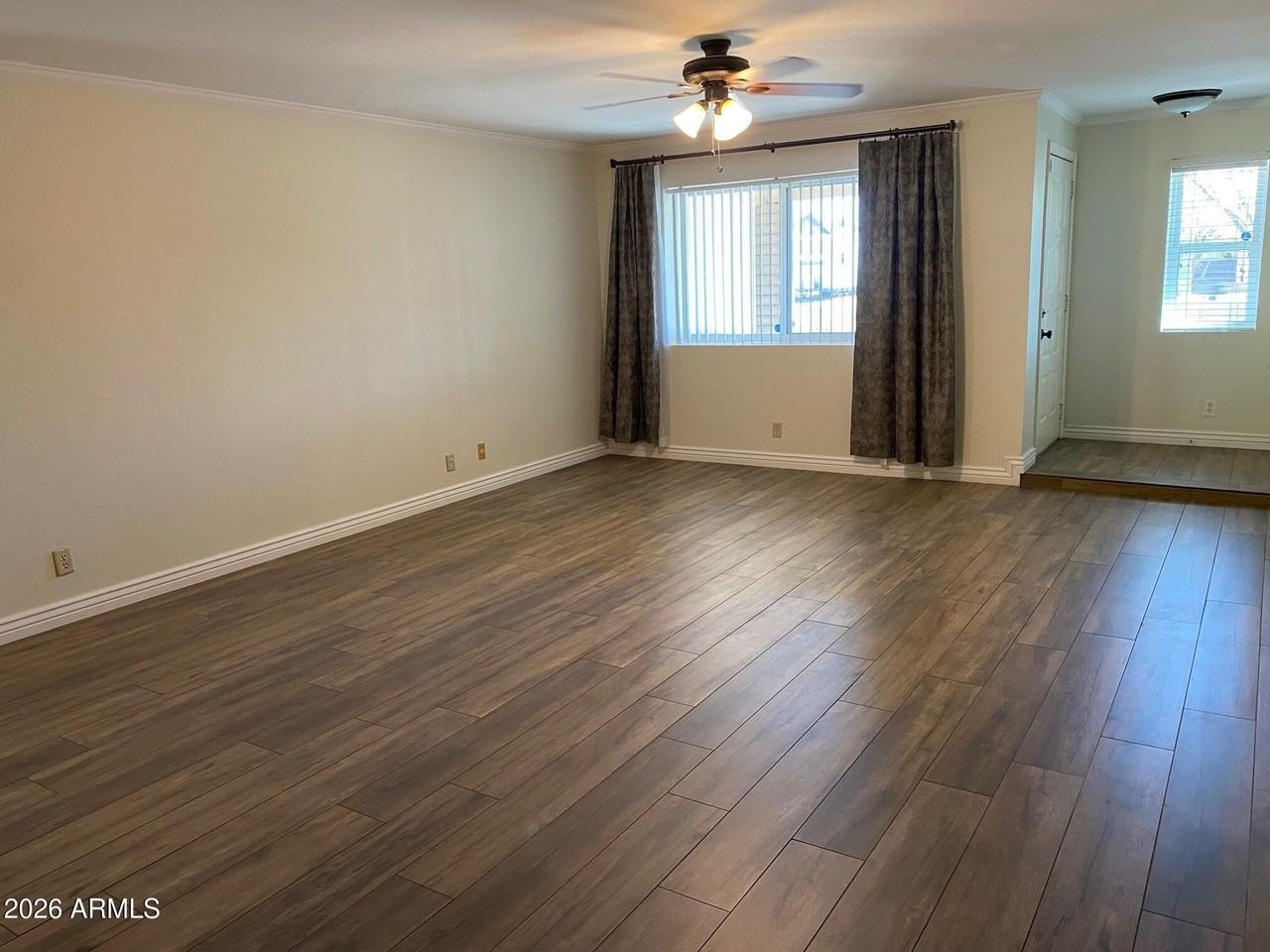 514 E Morrow Dr - Photo 7 of 19