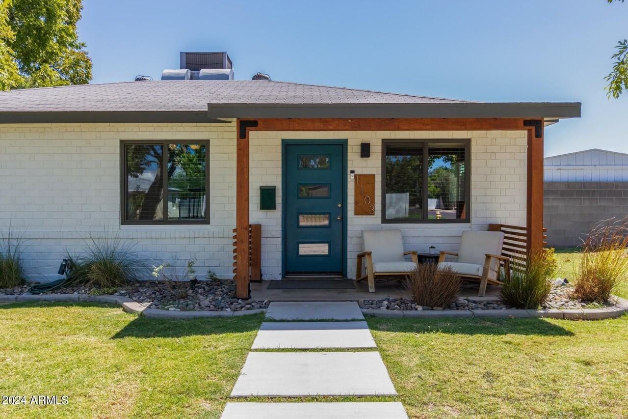 1103 E Georgia Ave - Photo 3 of 50