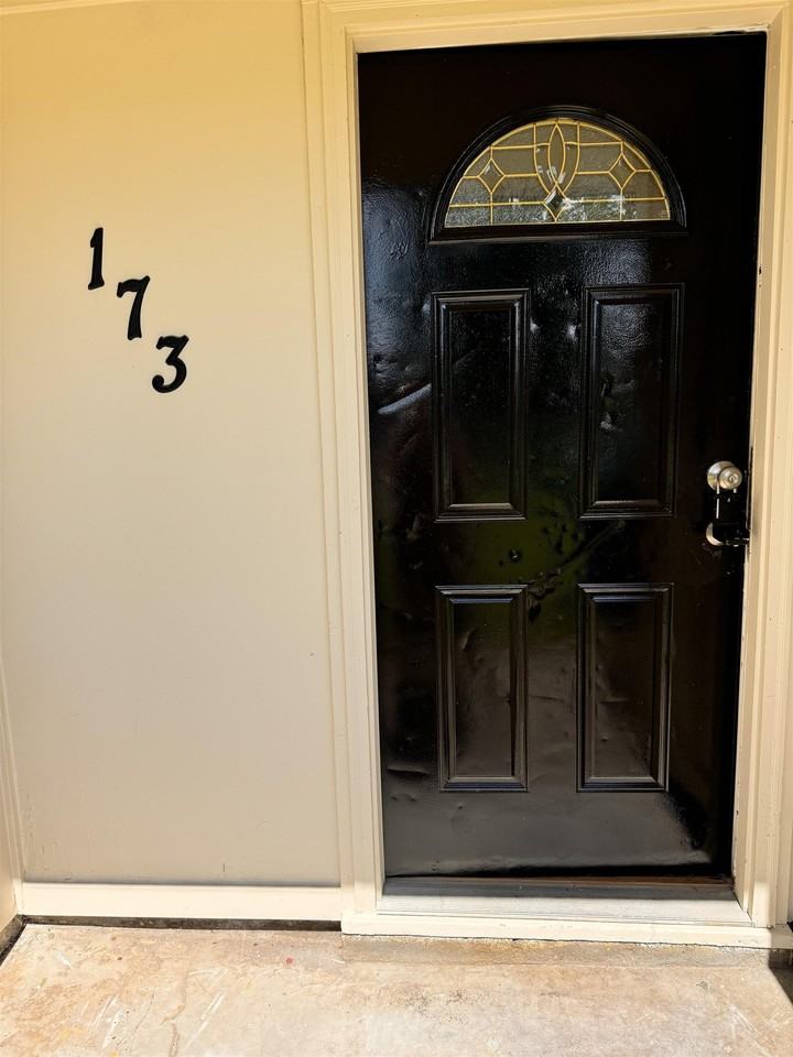173 Briggs St - Photo 2 of 18
