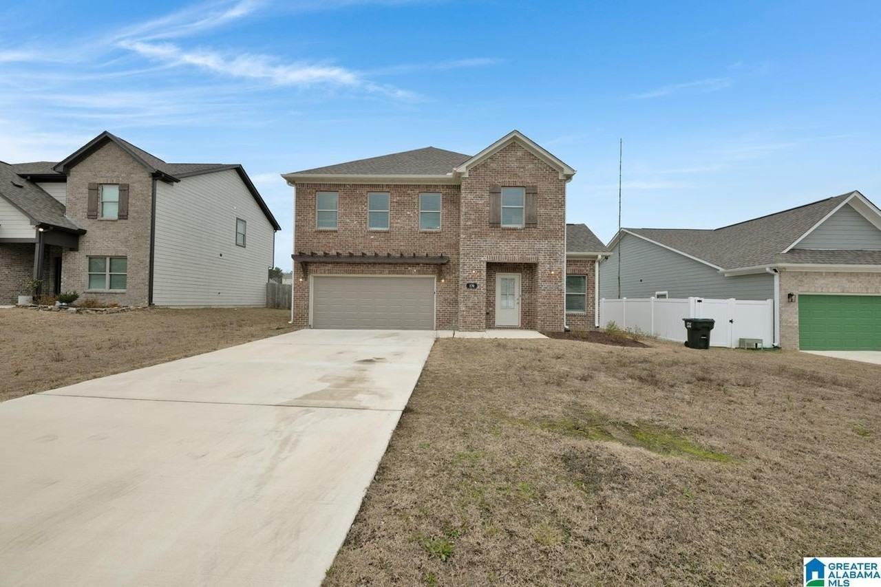 170 Kings Way - Photo 2 of 34