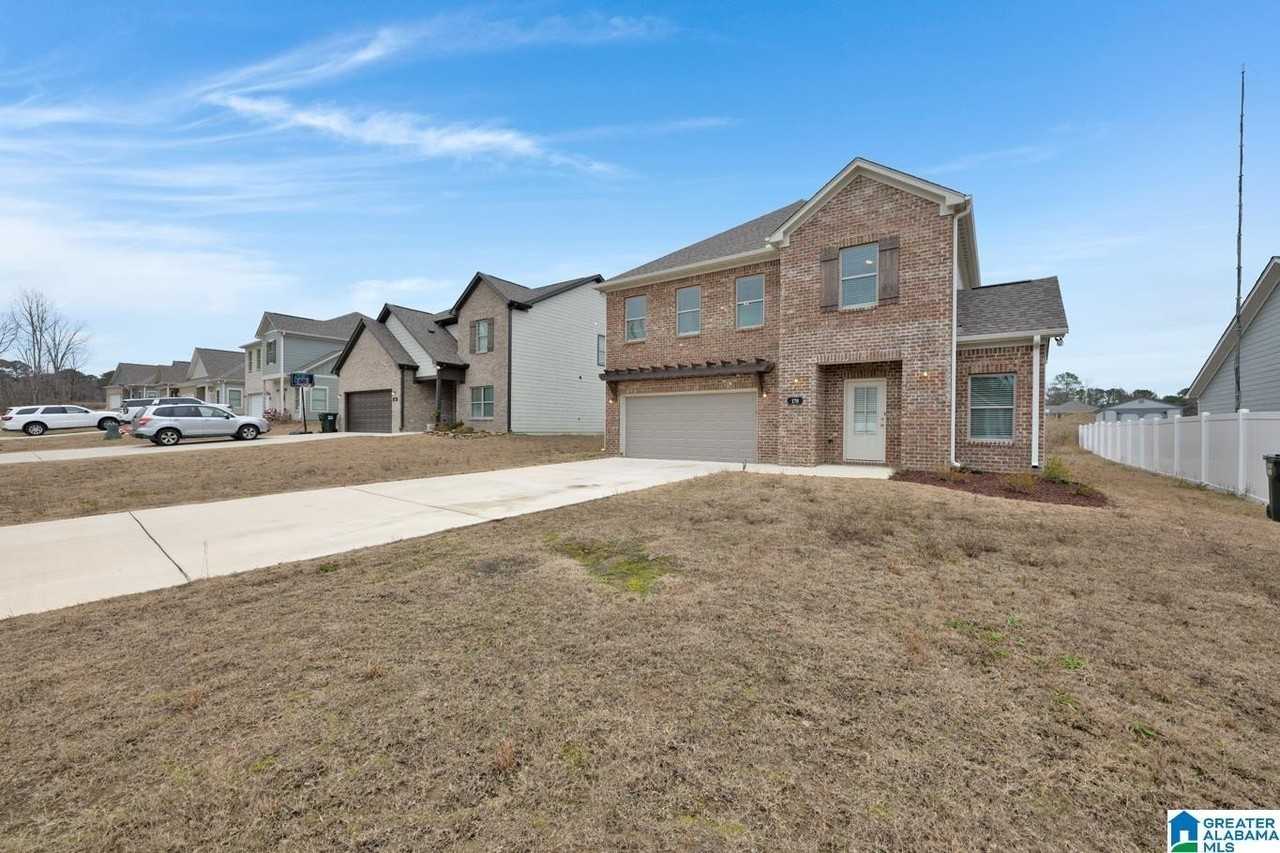 170 Kings Way - Photo 3 of 34