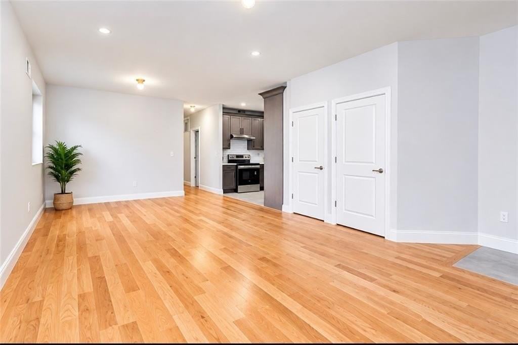 22 Hope Ave - Photo 5 of 6