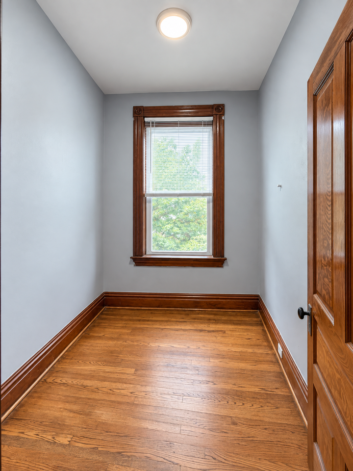 3420 Dunnica Ave #2F - Photo 3 of 11