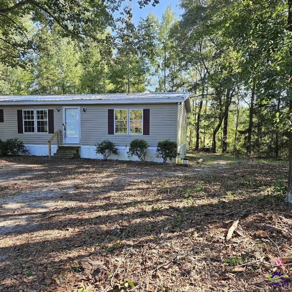 1196 Hendrick Rd - Photo 2 of 34