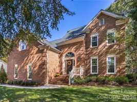 featured image of 11005 Stonepath Ln
