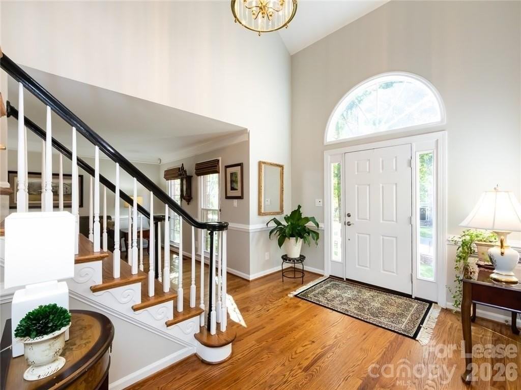 11005 Stonepath Ln - Photo 2 of 17
