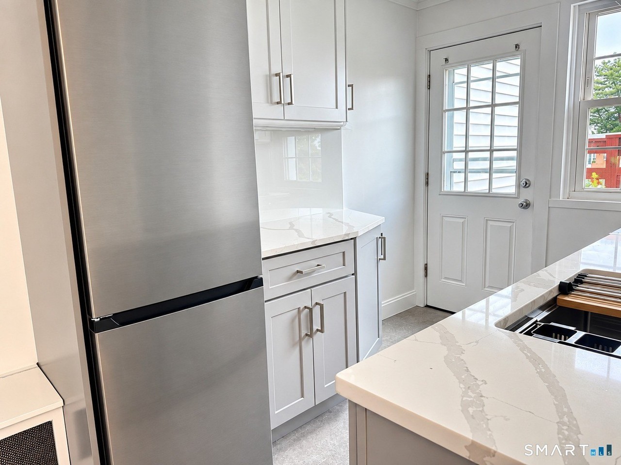 30 Revere Dr #3 - Photo 6 of 25