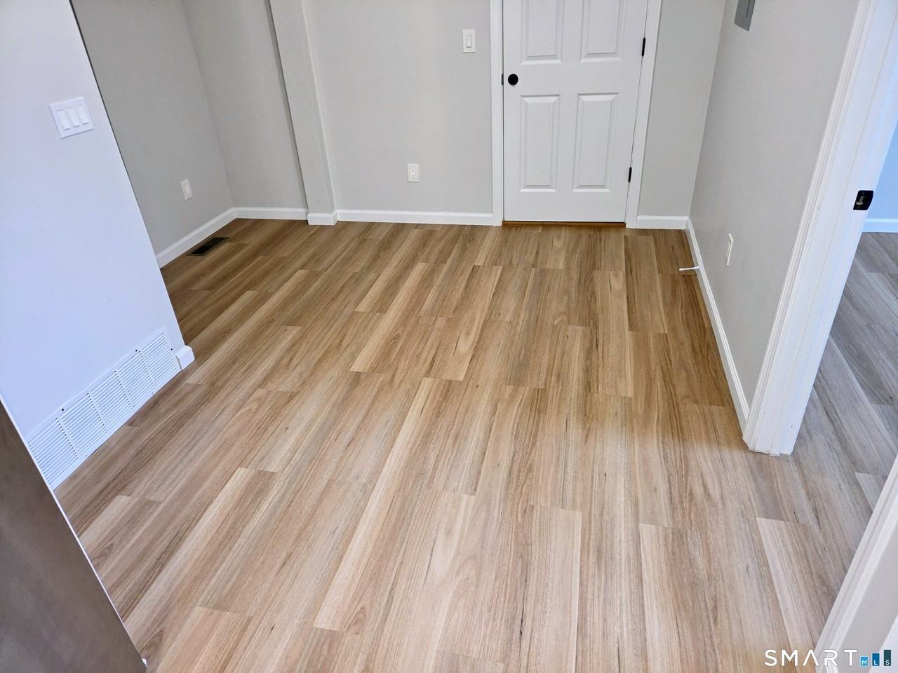 585 Horton Hill Rd - Photo 2 of 5