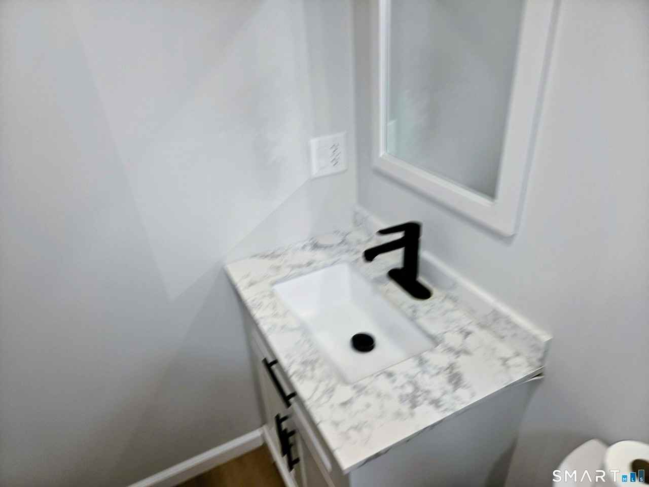 585 Horton Hill Rd - Photo 3 of 5