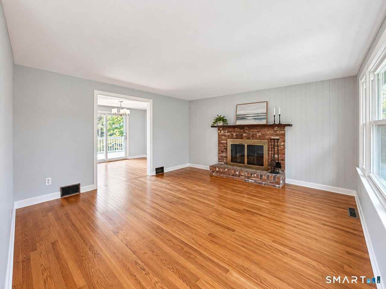 53 Wilcox Rd - Photo 4 of 11