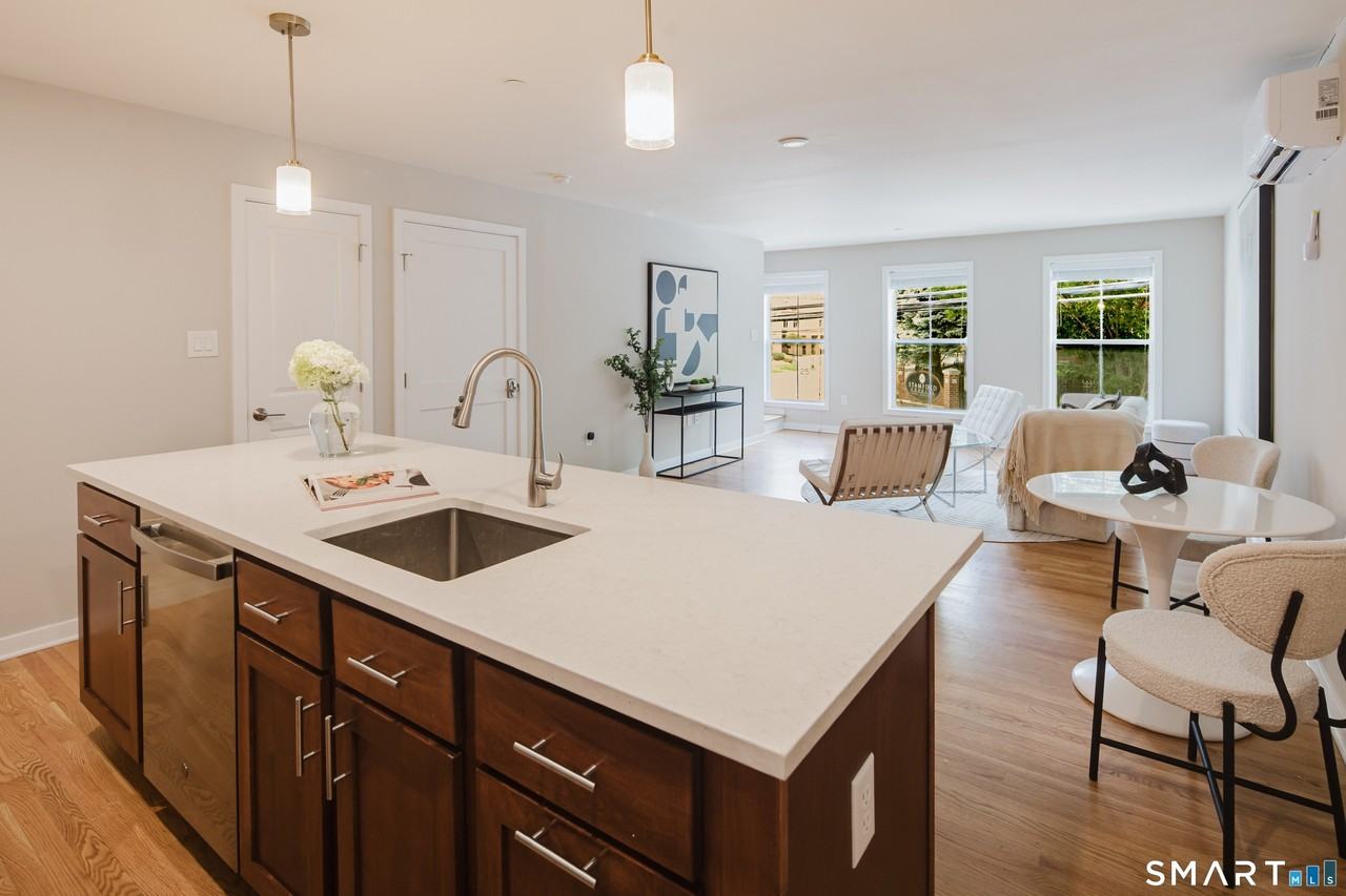 1385 Washington Blvd #2