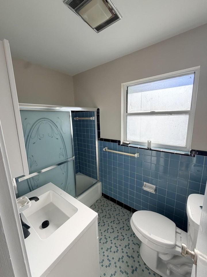 45 Laurie Dr Ne - Photo 5 of 15