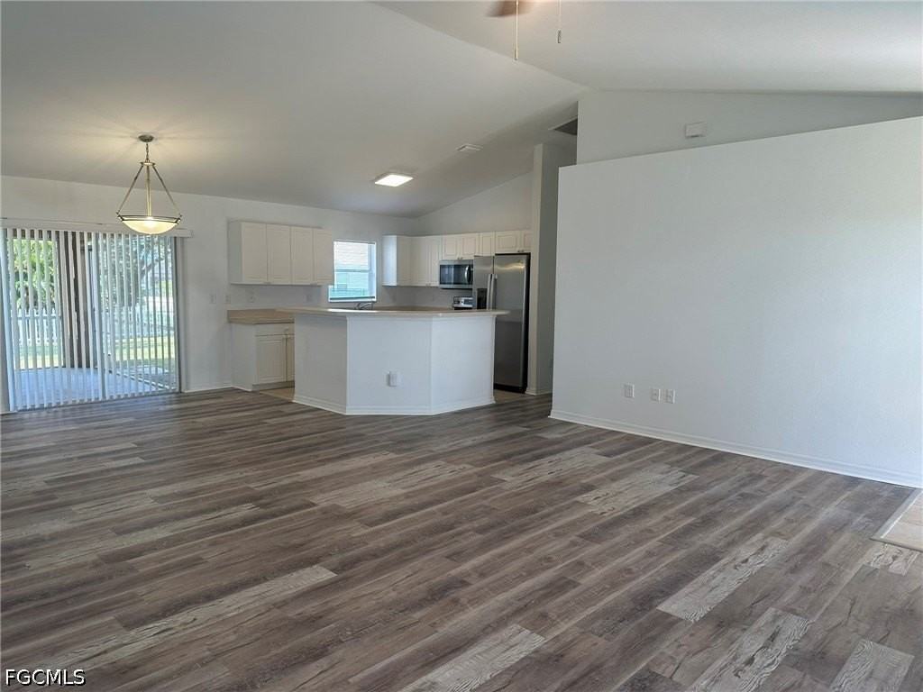 2148 Nw 21st Pl - Photo 6 of 26