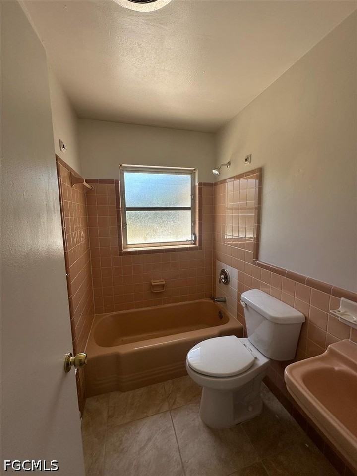 330 Palmetto Dr #A - Photo 6 of 14
