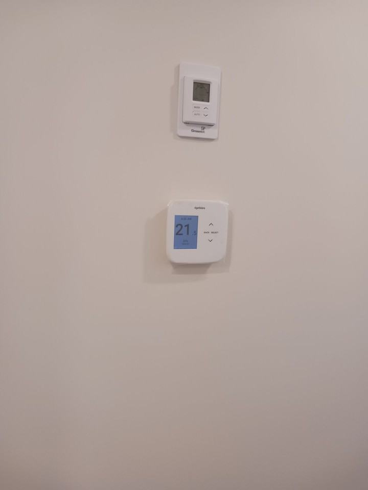 408 Belmont Pk Sw - Photo 3 of 12
