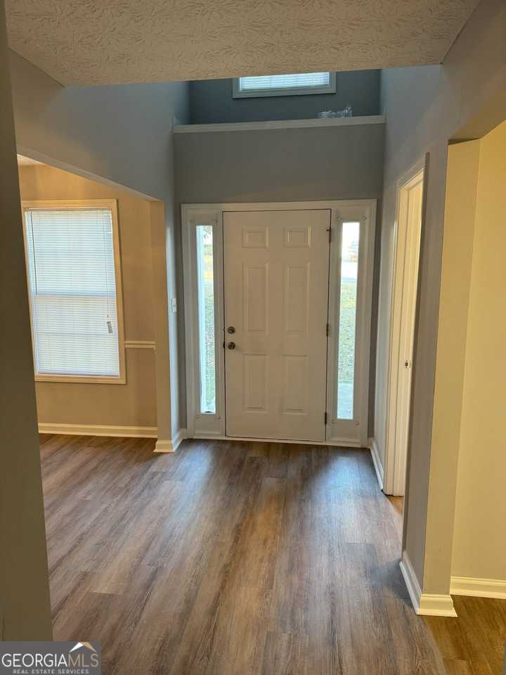 3033 Winding Grove Dr - Photo 5 of 16